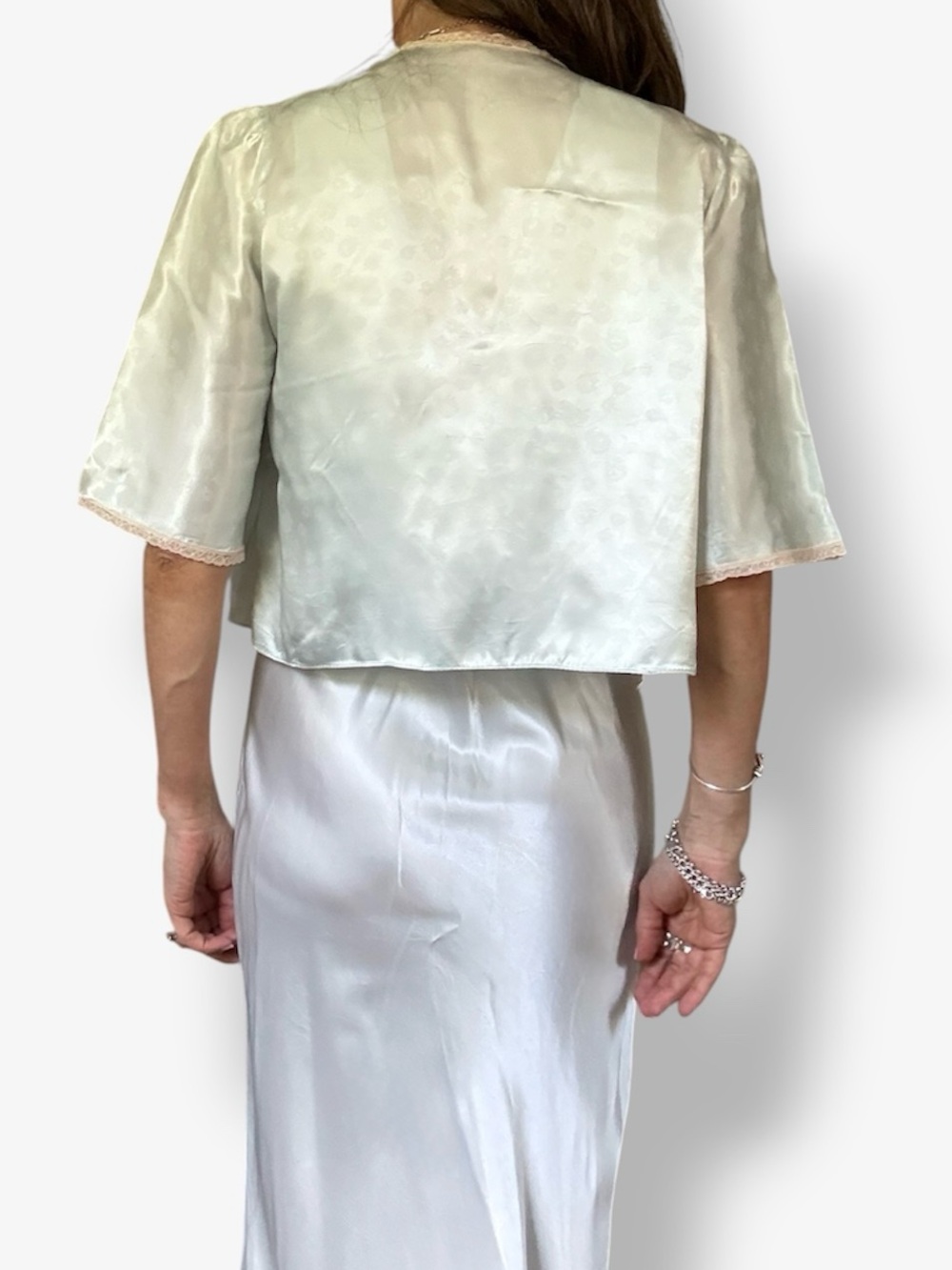 Vintage 1940’s Satin Nightgown and Jacket Set - Picture 5 of 14